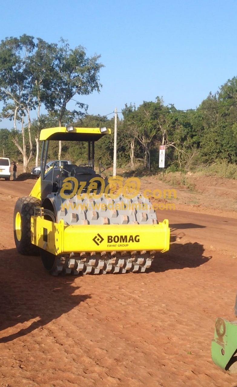 10 Ton Vibrating Roller For Rent In Sri Lanka