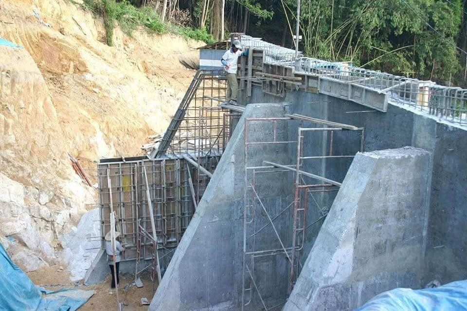 Concrete Wall Construction hokandara Price