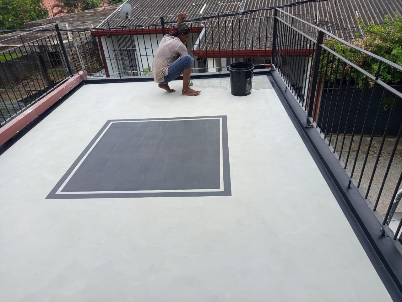 Titanium Floor Design Colombo