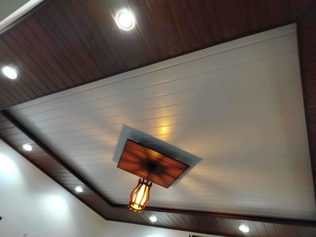 ceiling price in matara
