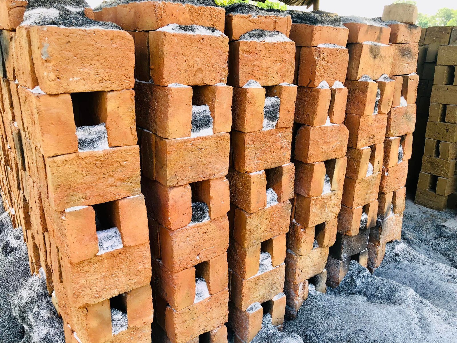 Engineering gadol price in monaragala