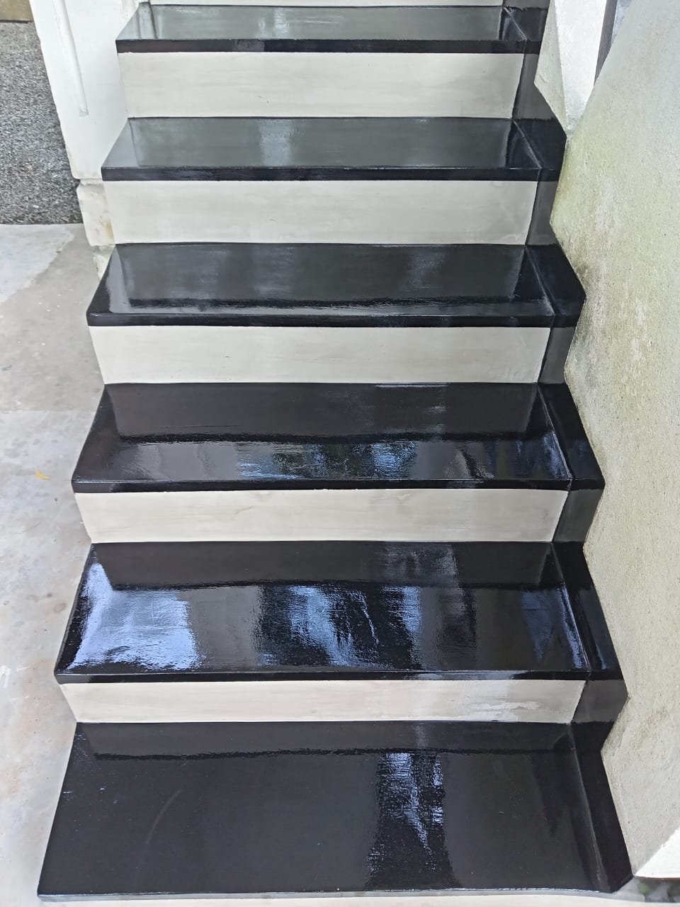 Titanium staircase design In Galle