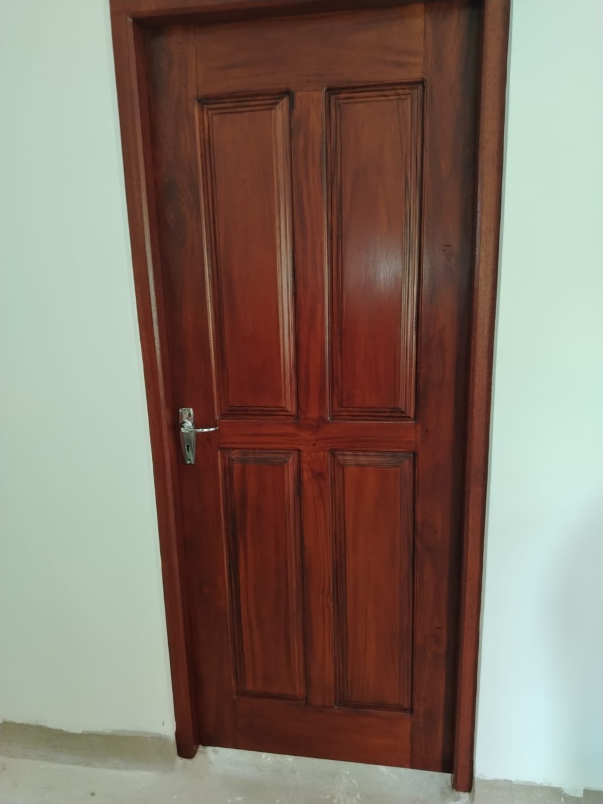 water based wood painting contractors colombo