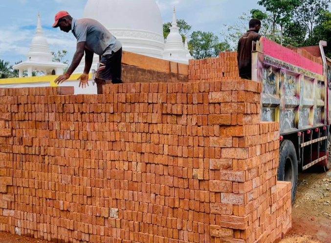 Gadol price In Embilipitiya