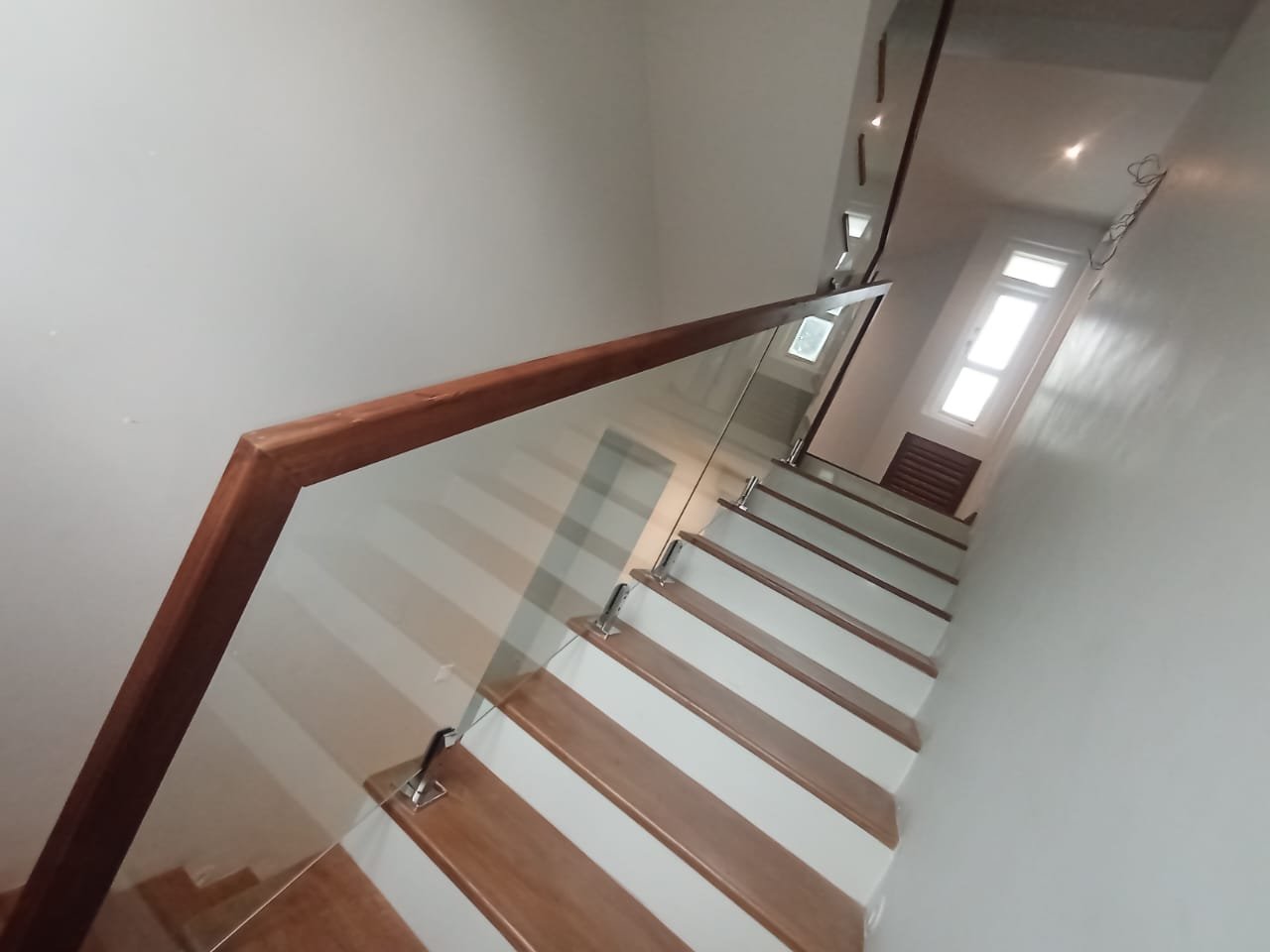 Tempered Glass Handrailing Colombo