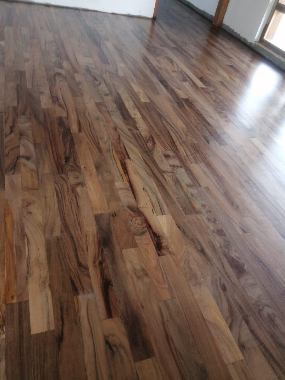 Timber flooring subcontractors in hanwella