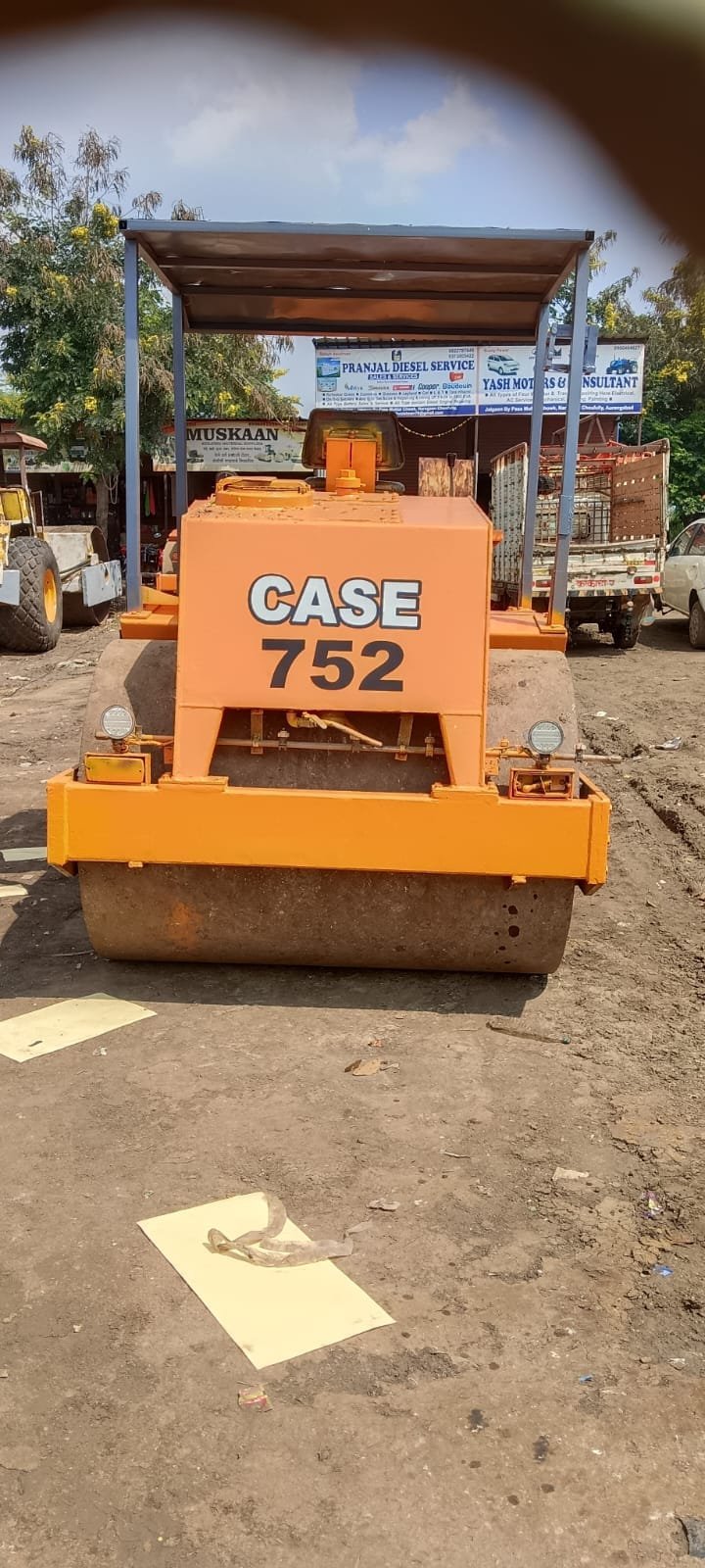 Other image 202509/10-ton-sheep-foot-vibrating-roller-for-rent-in-colombo-wedabima-79b24c2db5.jpg
