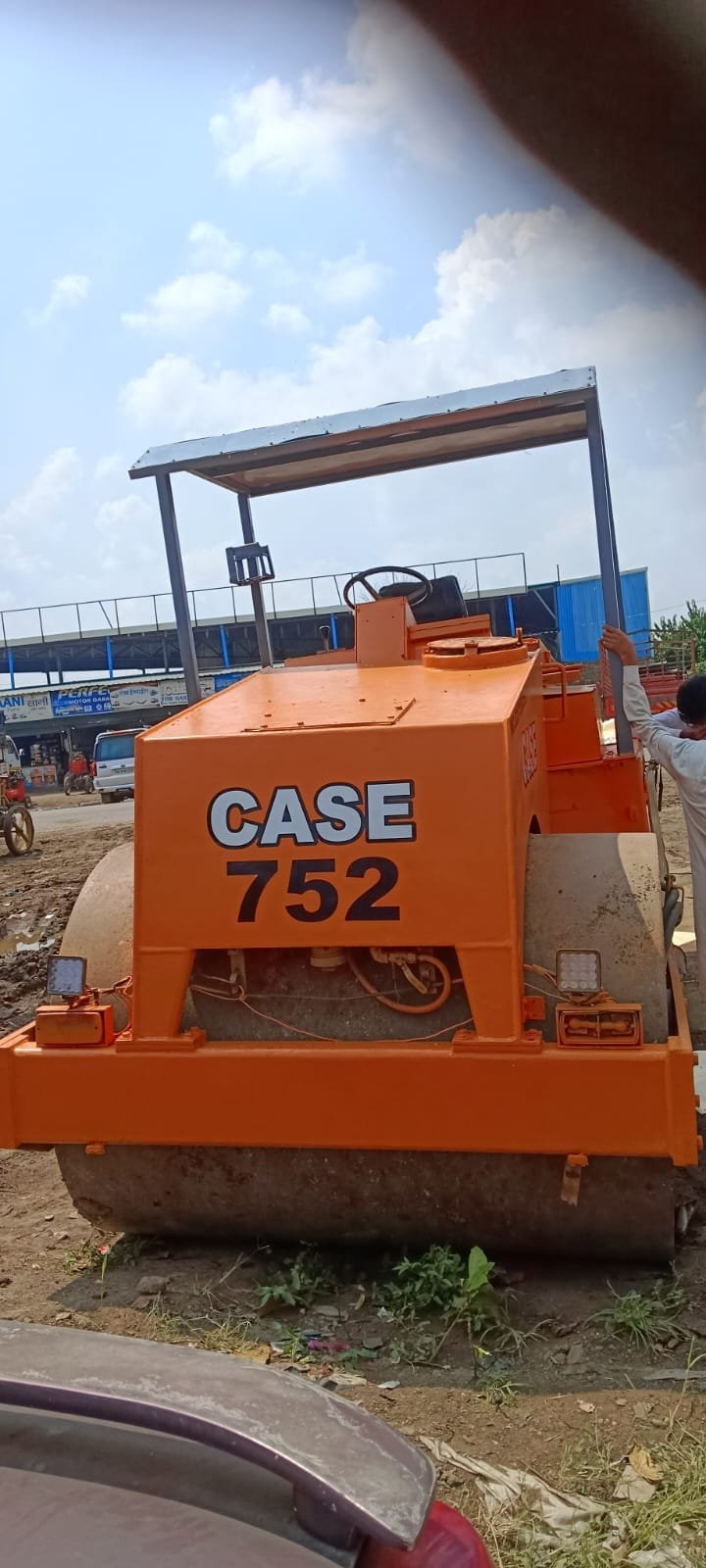 Other image 202509/10-ton-sheep-foot-vibrating-roller-for-rent-in-colombo-wedabima-f832139b3f.jpg