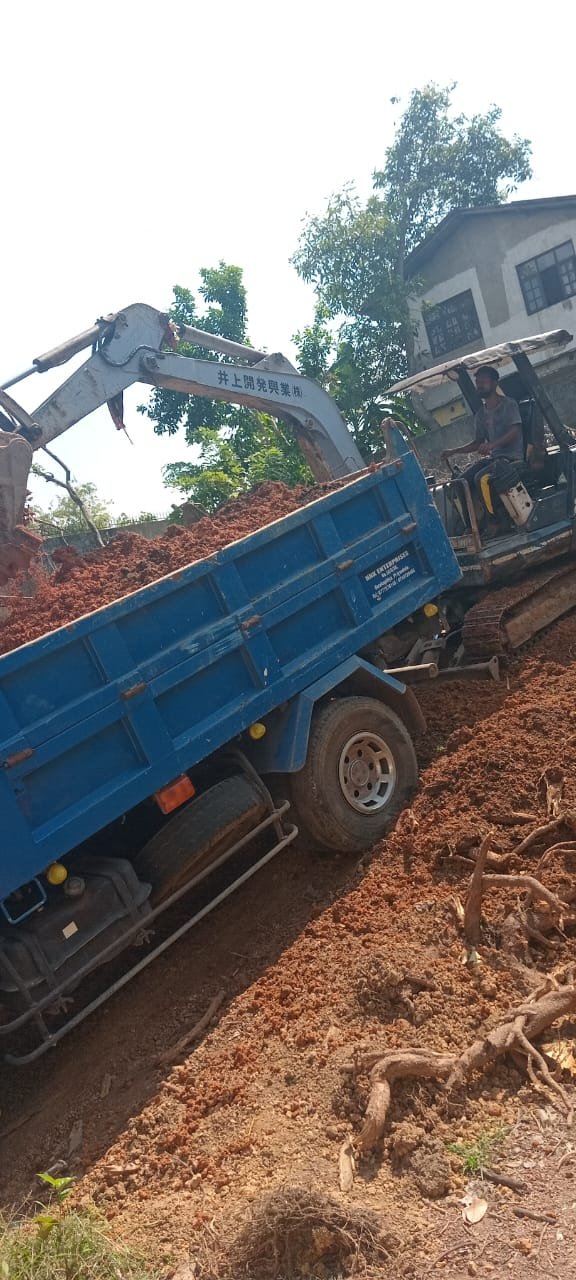 Other image 202509/tipper-for-hire-in-piliyandala-wedabima-ab80f5f79b.jpg