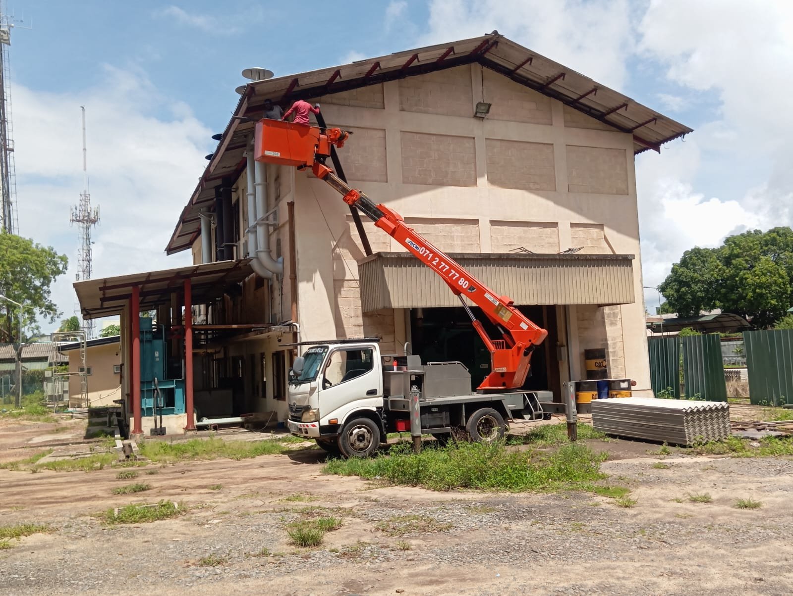 Other image 202606/man-lift-hiring-price-moratuwa-wedabima-9cb7c4461e.jpeg