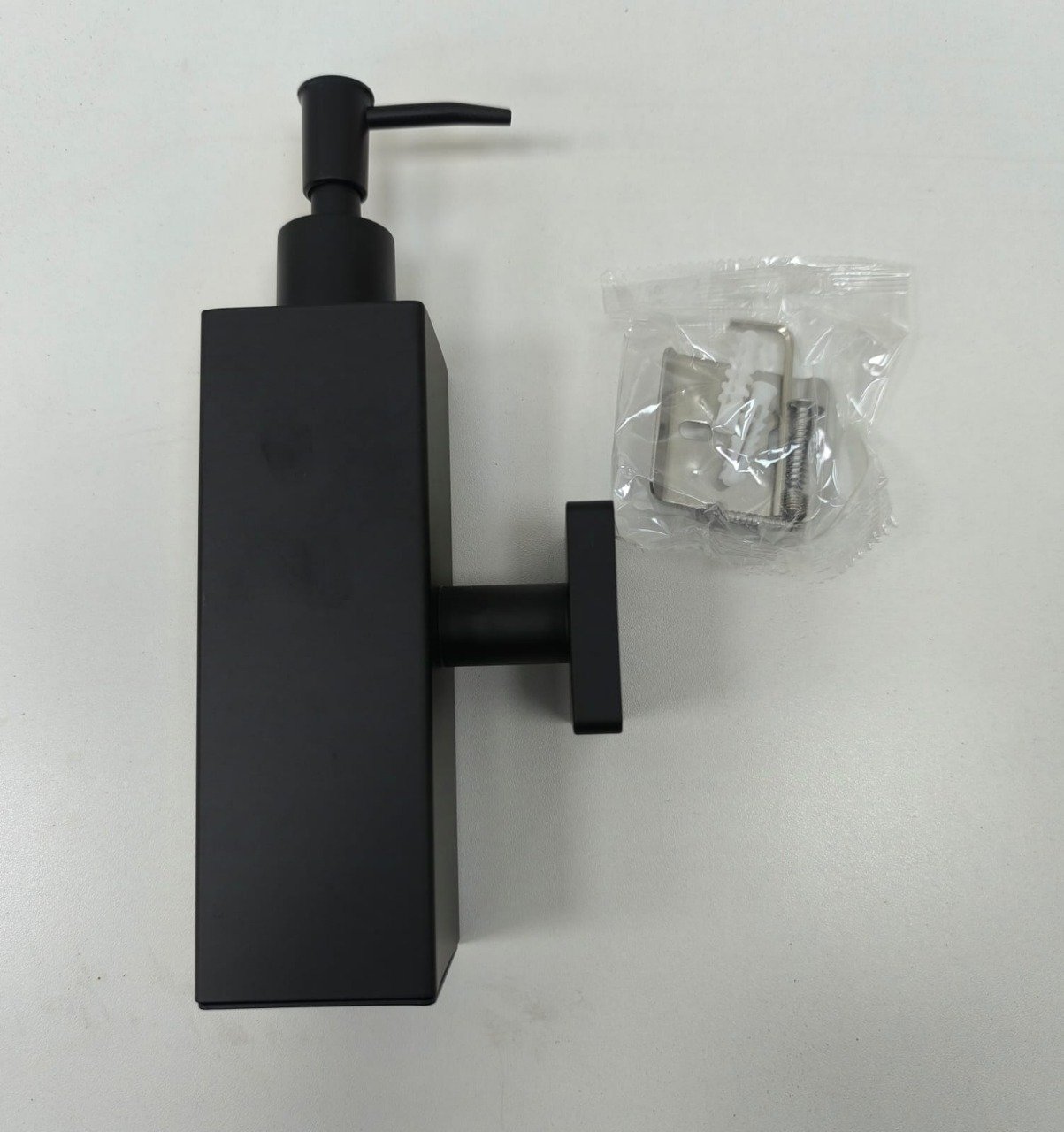 Other image 202607/bathroom-accessories-company-sri-lanka-wedabima-f2bd429a30.jpeg