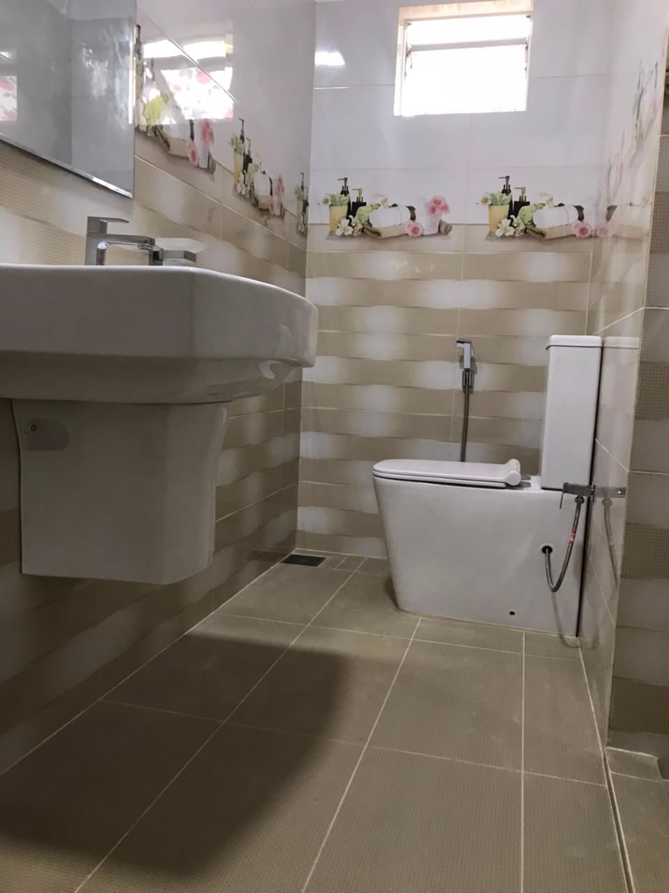 Other image 202607/bathroom-wall-tile-work-price-delgoda-wedabima-f8a1a4391a.jpeg