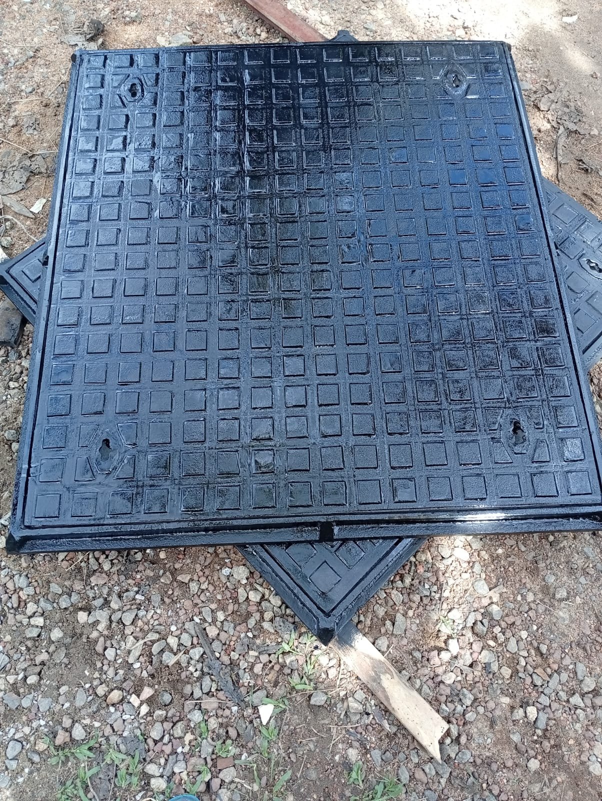 Other image 202607/cast-iron-manhole-cover-suppliers-peliyagoda-wedabima-c90fa94335.jpeg