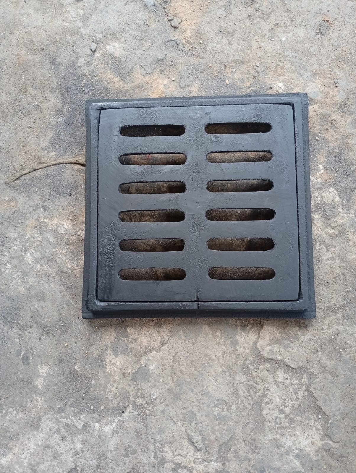 Other image 202607/manhole-and-grating-covers-for-sale-kiribathgoda-wedabima-0c3ded5096.jpeg