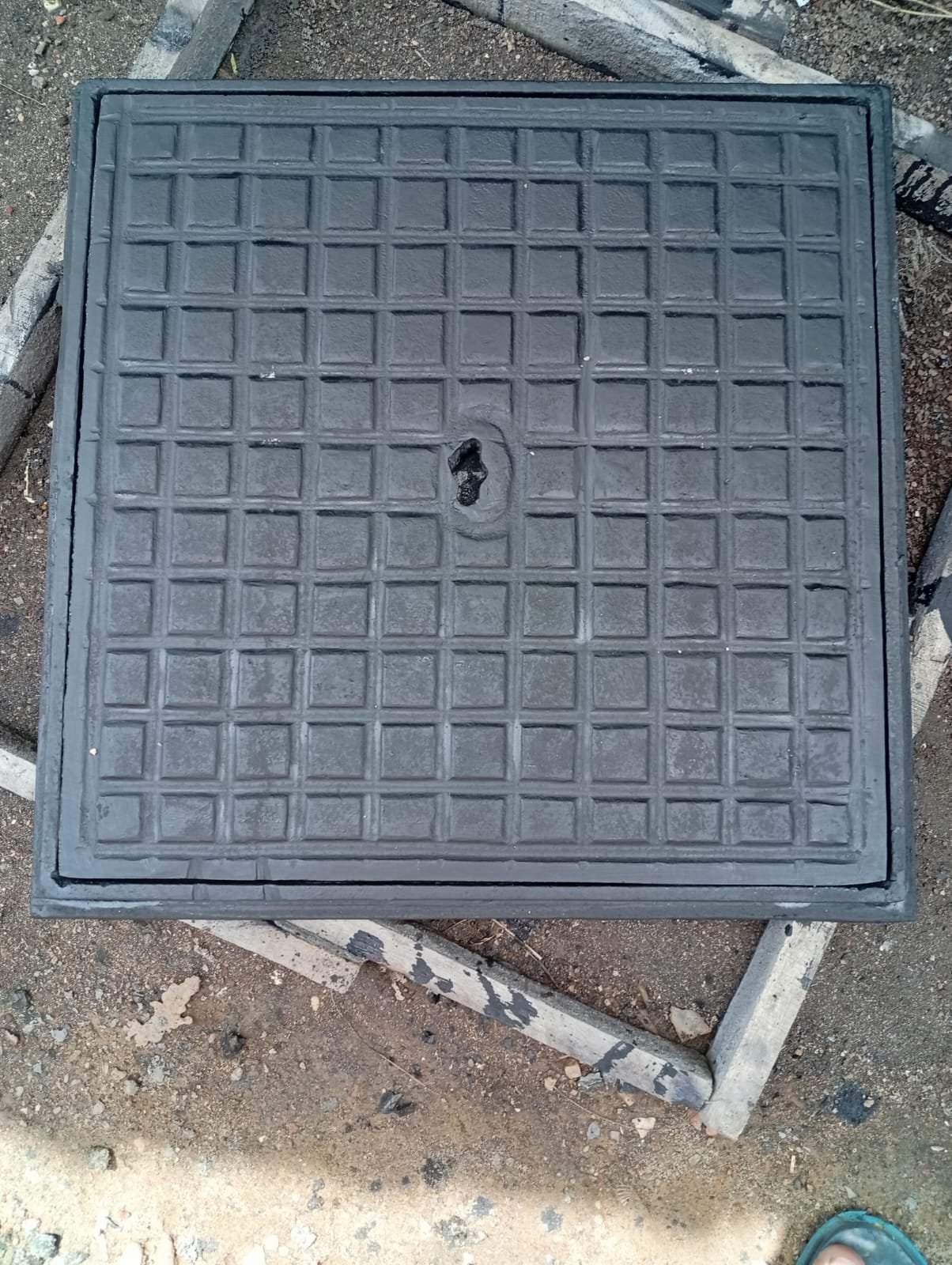 Other image 202607/manhole-covers-manufactures-in-colombo-wedabima-dc9745f6b8.jpeg