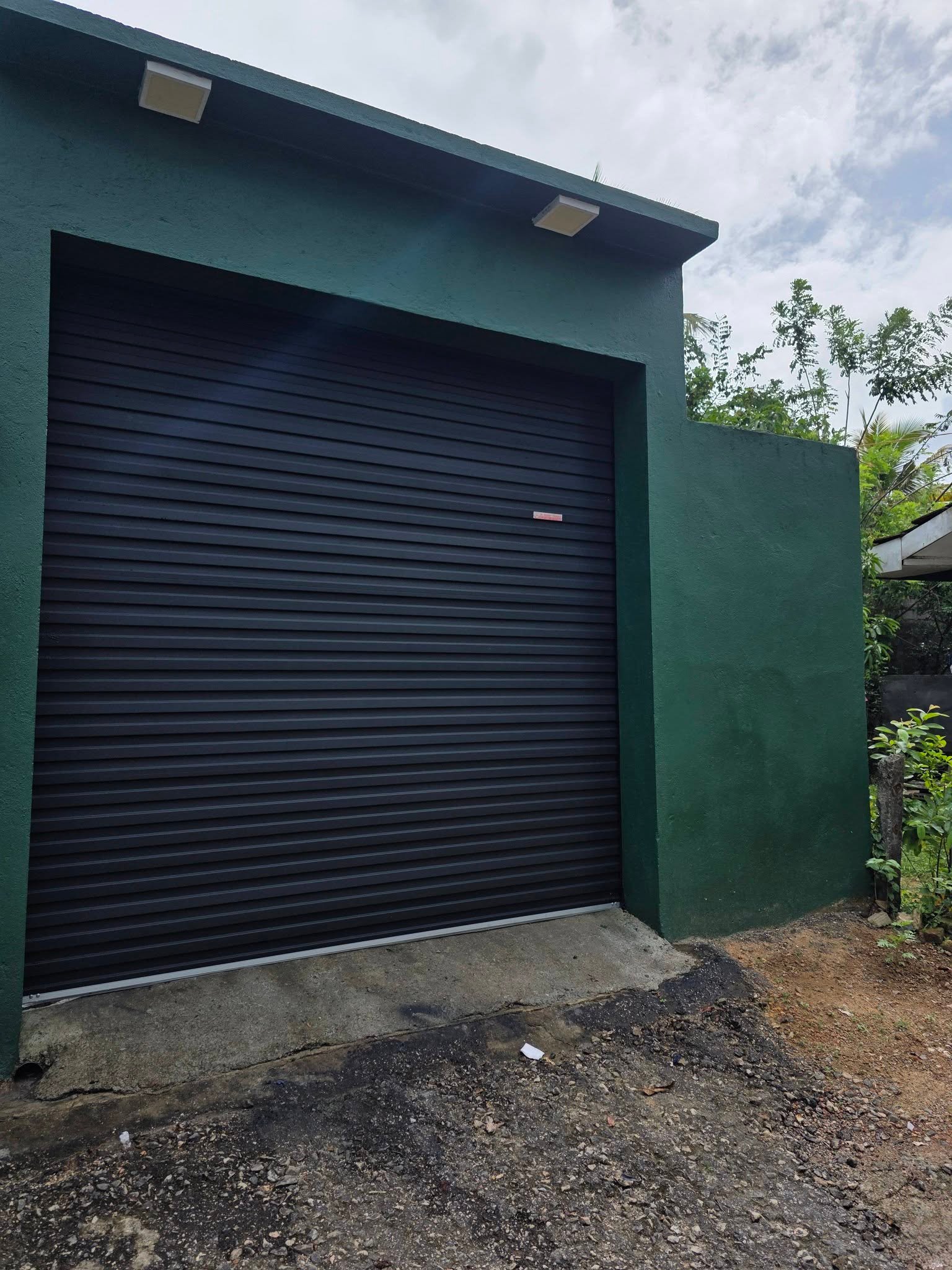 Other image 202610/broken-roller-shutter-repair-work-peradeniya-wedabima-83e968e7f6.jpg